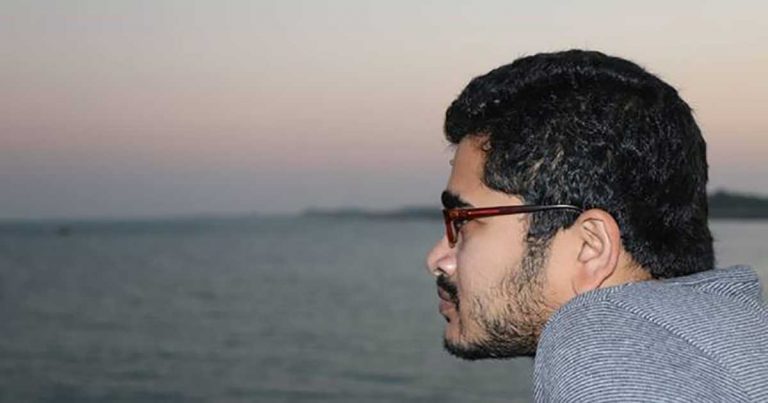 ধর্ম ও দর্শন: শত্রু শত্রু খেলা
